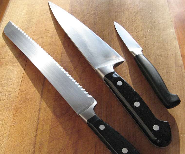 three essential kitchen knives