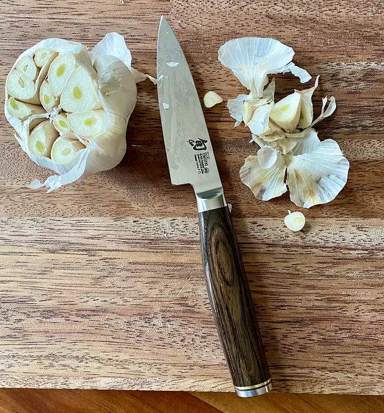 Shun Premier paring with garlic